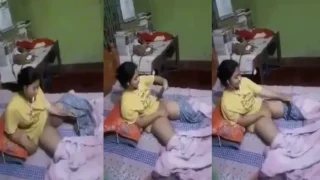 Cute Bengali Teen Didi’s Live Call Show Pussy MMS Video